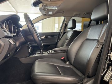 Mercedes C 200 - 11