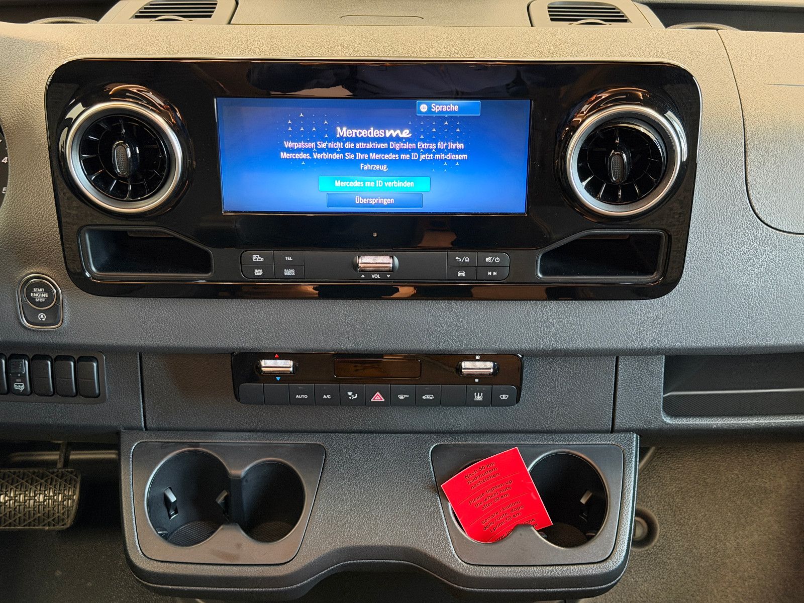 Fahrzeugabbildung HYMER / ERIBA / HYMERCAR B-Klasse MC-T 600 Modell 2026