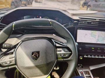 Peugeot 308 - 8