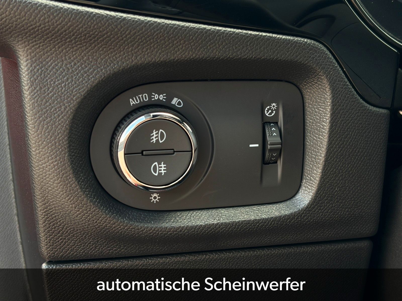 Fahrzeugabbildung Opel Corsa F GS 1.2 Turbo CarPlay Teilleder CAM LHZ