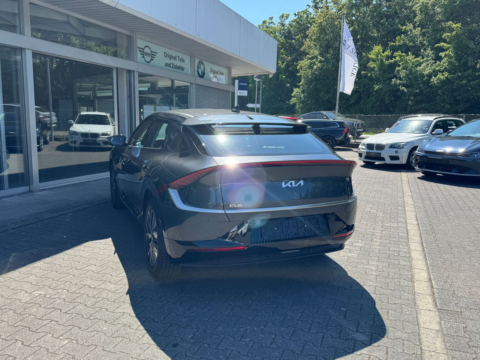 Fahrzeugabbildung Kia EV6 2WD WERKSGAR+NAVI+LED+SHZ+KAMERA+ACC+19"