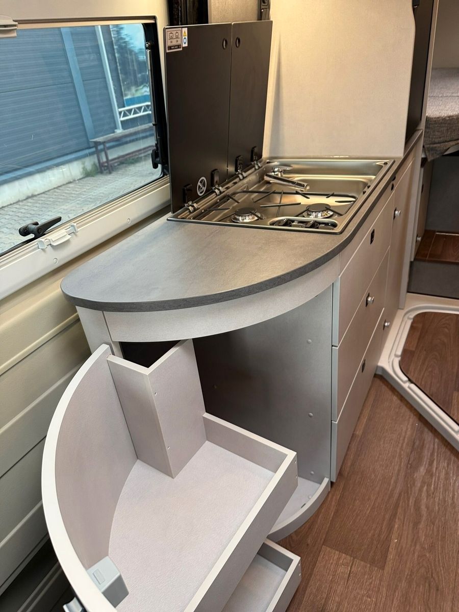 Fahrzeugabbildung Pössl Summit Shine 640 R Fiat 180 PS Dieselheizung,ACC