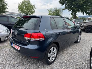 Volkswagen Golf - 3