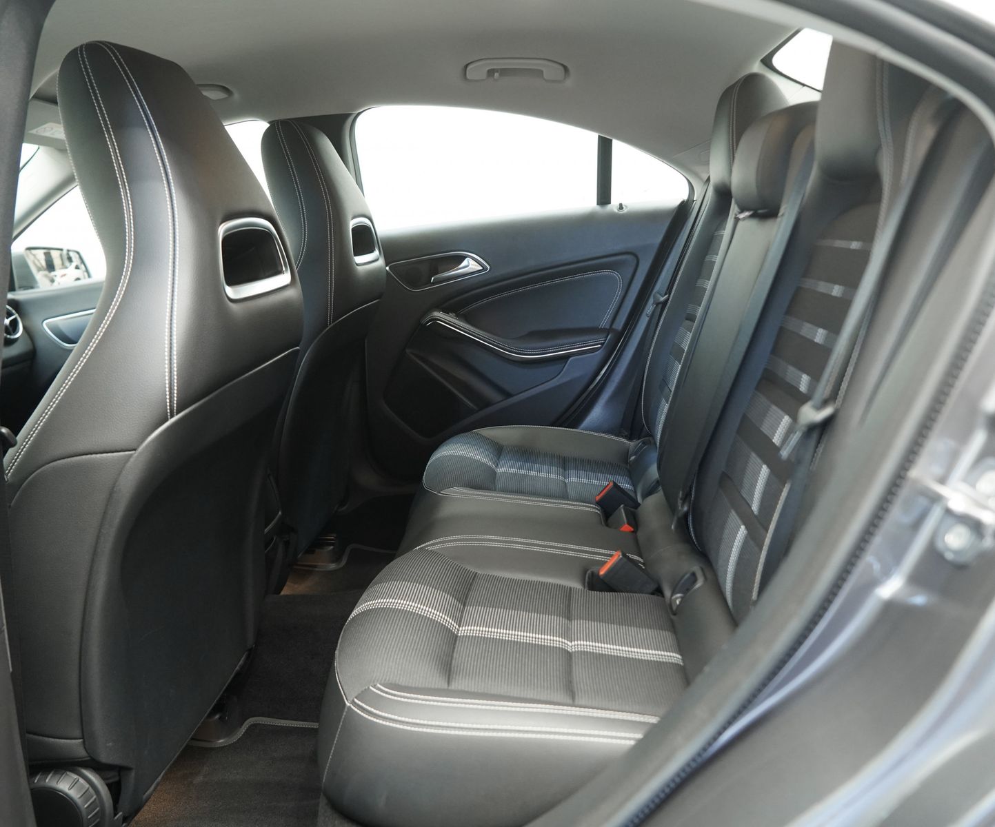 Mercedes Benz Cla 200