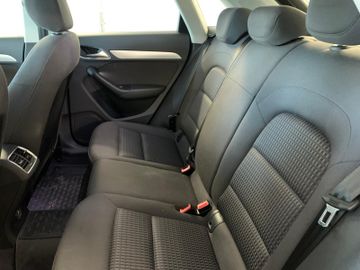 Audi Q3 - 6