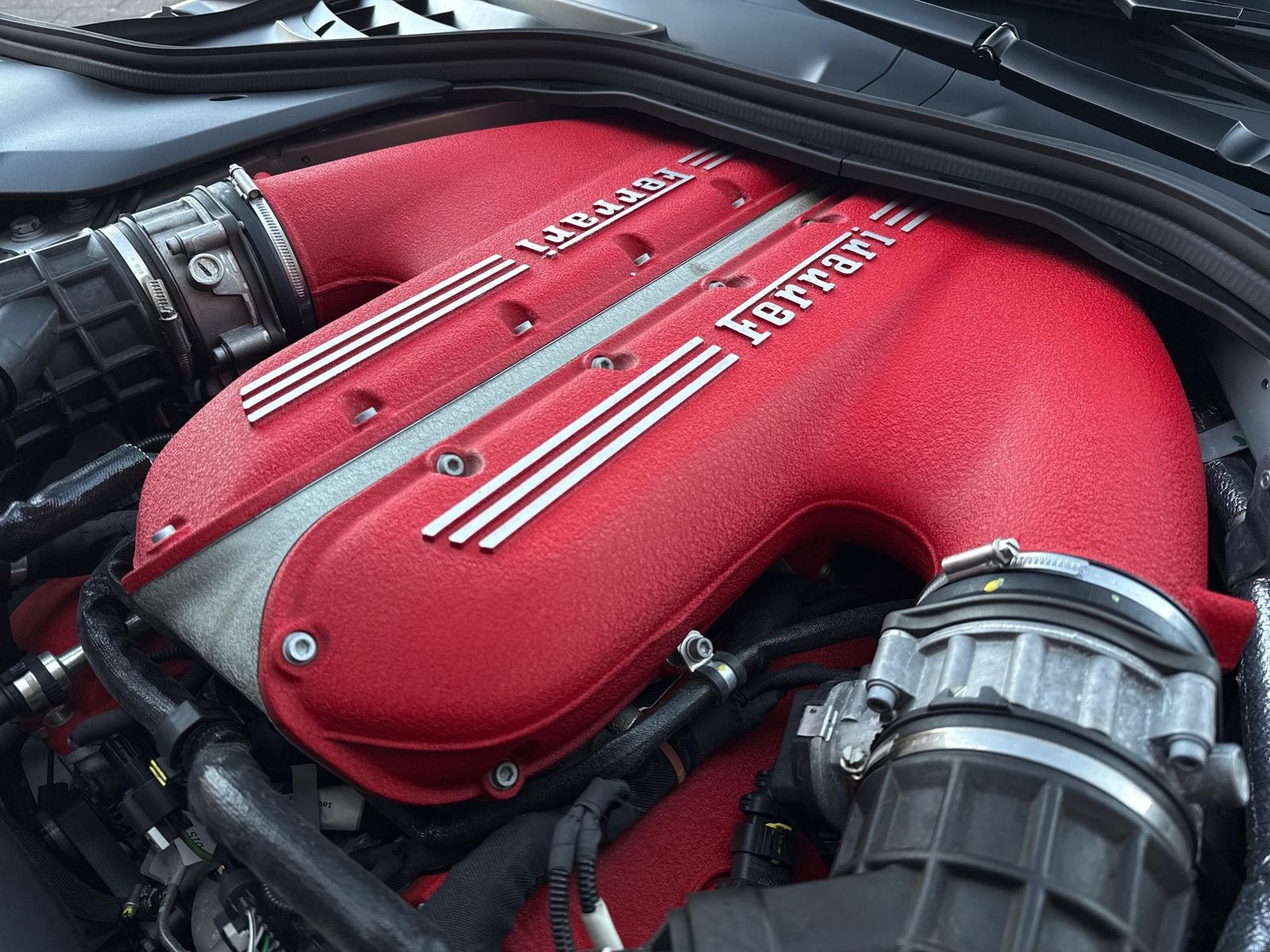 Ferrari 12Cilindri *Embleme*Navi*PDC*Klima*Leder* foto 20