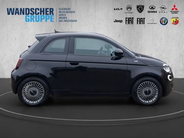 Fiat 500 e Icon KeyLess+Navi+SHZ+LM+PDC+SoundSys+AUT