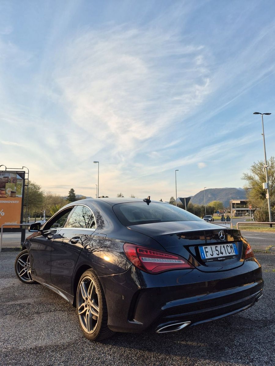 MERCEDES-BENZ Mercedes-benz CLA 220 d 4Matic Automatic Busines