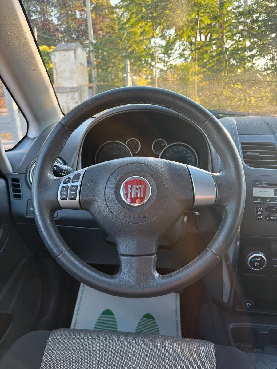 Fiat Sedici 2011 — фото 15