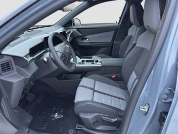 Fotografie 9 des Opel Grandland (X) Grandland 1.2 Ultimate Allwetter Matrix Head-Up