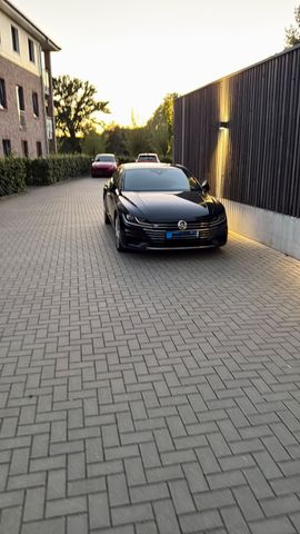 VW Arteon 2.0 TDI SCR DSG R-Line R-Line