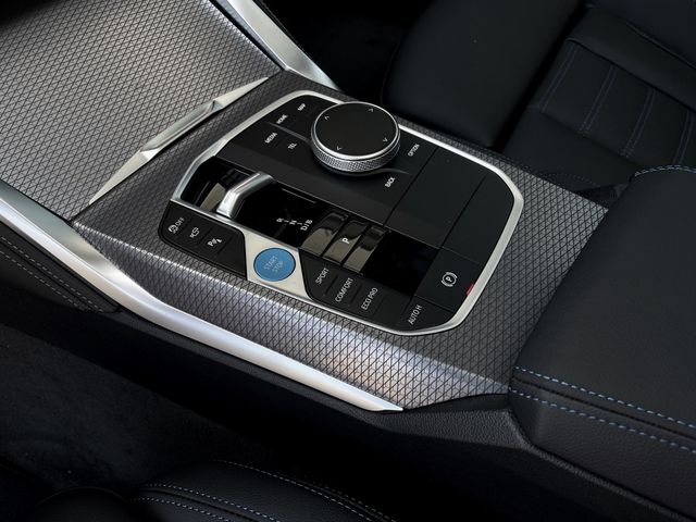 Foto Nummer 10: BMW i4