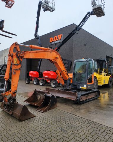 Doosan DX85R-3