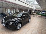 Nissan Juke N-Connecta top Zustand - Nissan mit Benzin-Antrieb: Schaltgetriebe