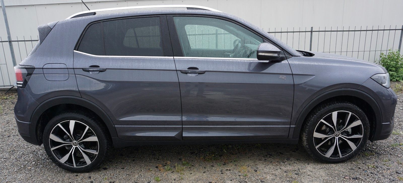 Fahrzeugabbildung Volkswagen T-Cross R-Line Navi,LED,ACC,Apple CarPlay