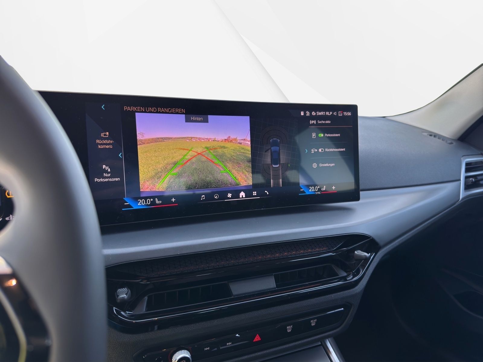 BMW 318 i Touring *KAMERA *DriveAssist foto 13
