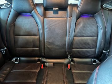MYAUTOCENTER – Gebraucht- und Jahreswagen mit Werkstattservice in Pfaffenhofen Mercedes-Benz CLA 200 Shooting Brake AMG*Klima*AHK*Navi*PDC*BT