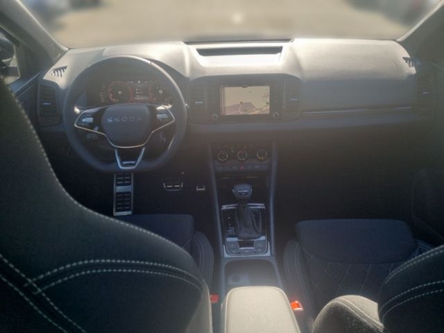 Fahrzeugabbildung SKODA Karoq 2.0 TSI DSG 4x4 Sportline NAVI AHK CLIMA