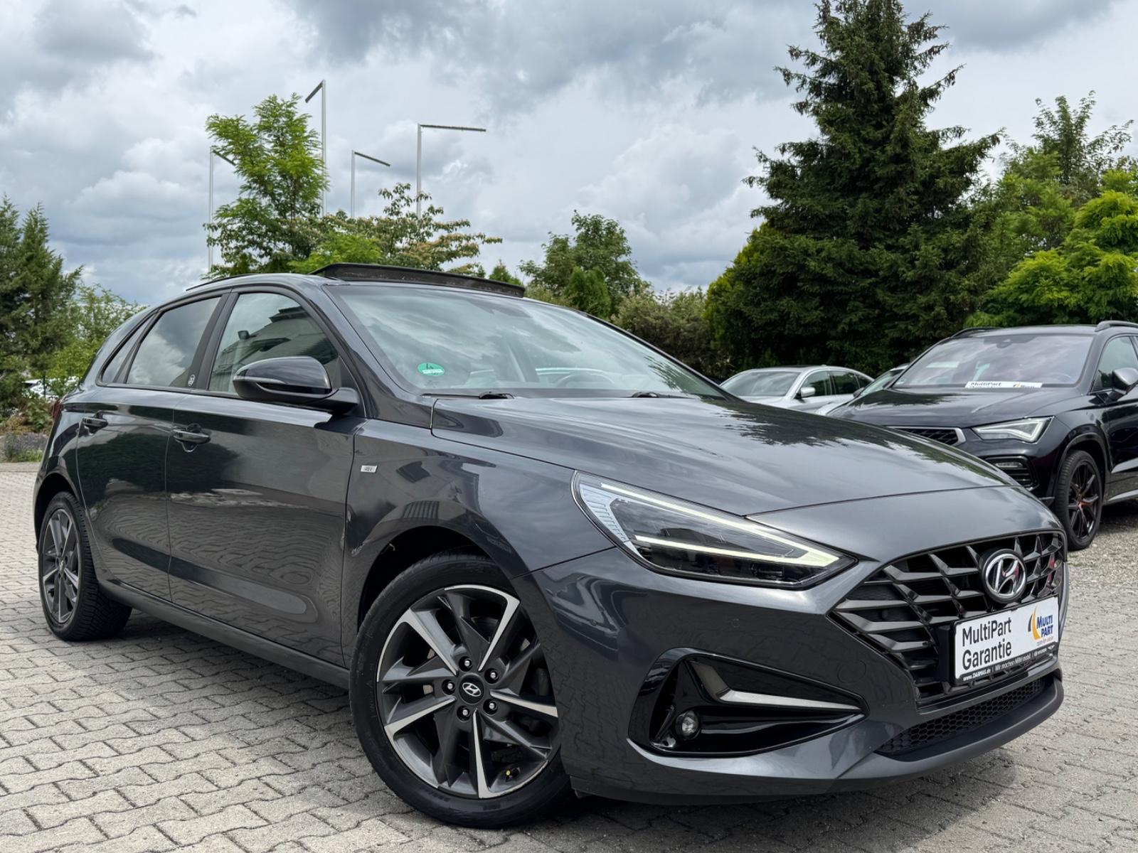 Hyundai i30 1.5 Edition 30+ Mild-Hybrid/panoramadach