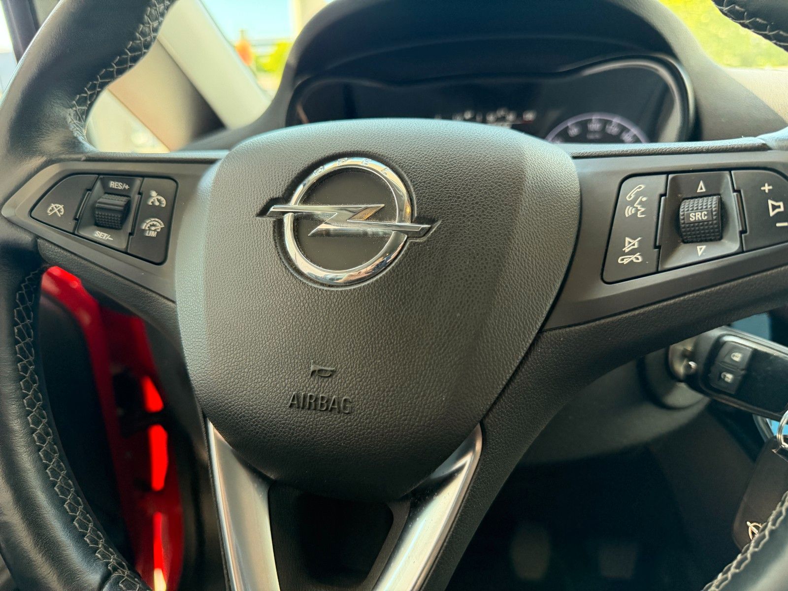 Fahrzeugabbildung Opel Corsa E Drive 90PS PDC/SHZ/LMR!