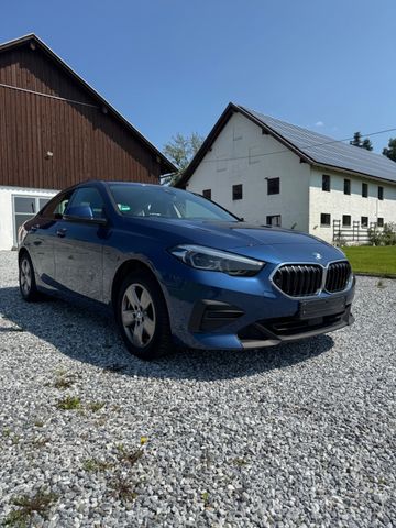 BMW 216 d Gran Coupe Advantage, Autom, Navi, PDC,