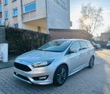 Ford Focus Turnier ST-Line