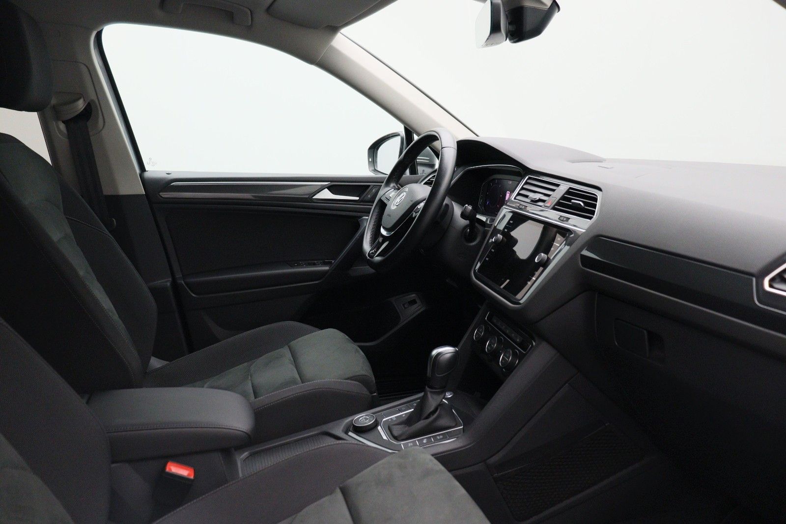 Fahrzeugabbildung Volkswagen Tiguan Allspace Highline 4M ACC Panorama Kamera