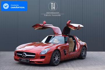 صورة 1 لـ 2011 Mercedes-BENZ SLS AMG