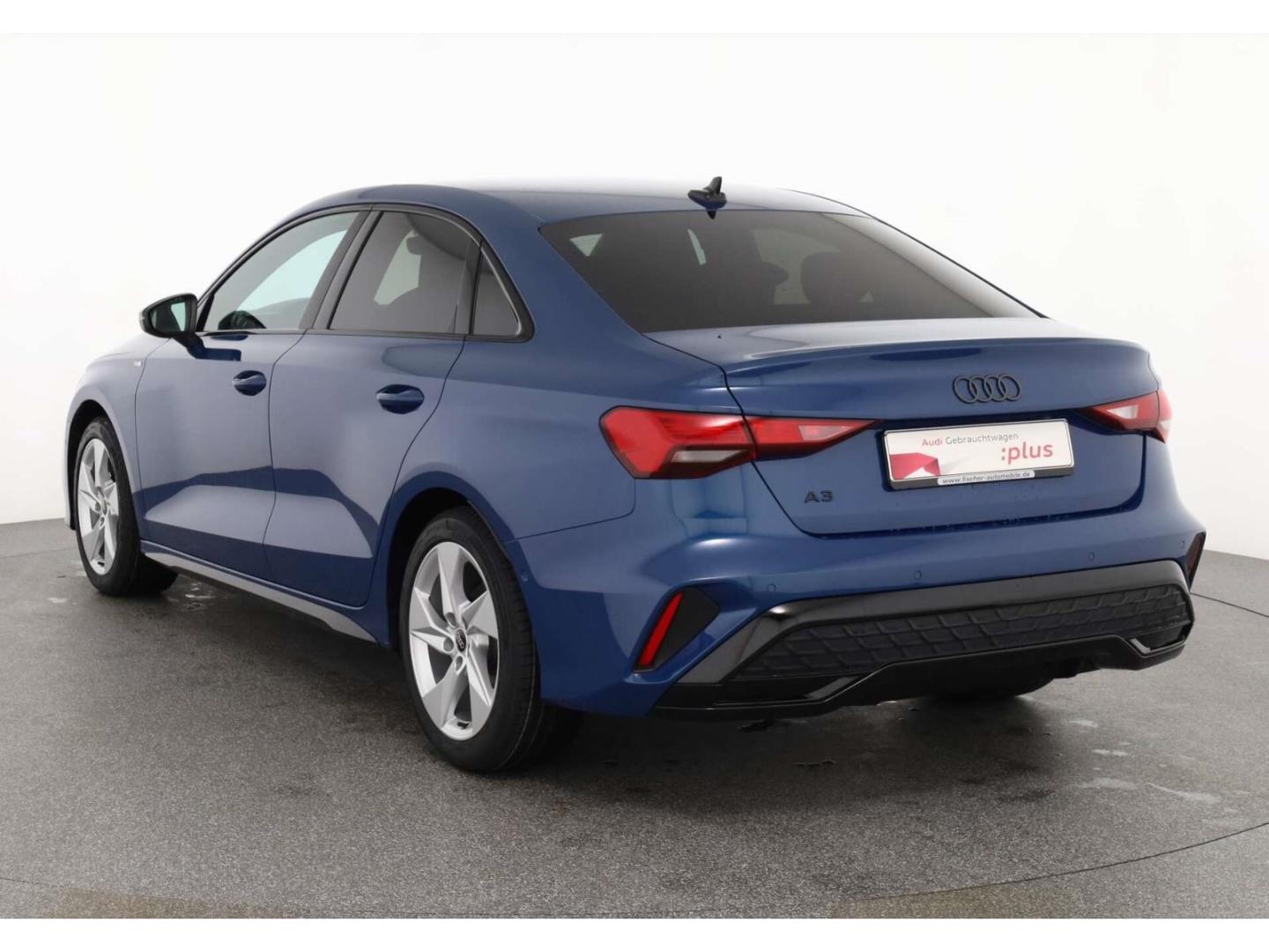 Audi A3 Limousine 35 TFSI S line AHK/NAV/Opt.Schwarz+, миниатюра 4