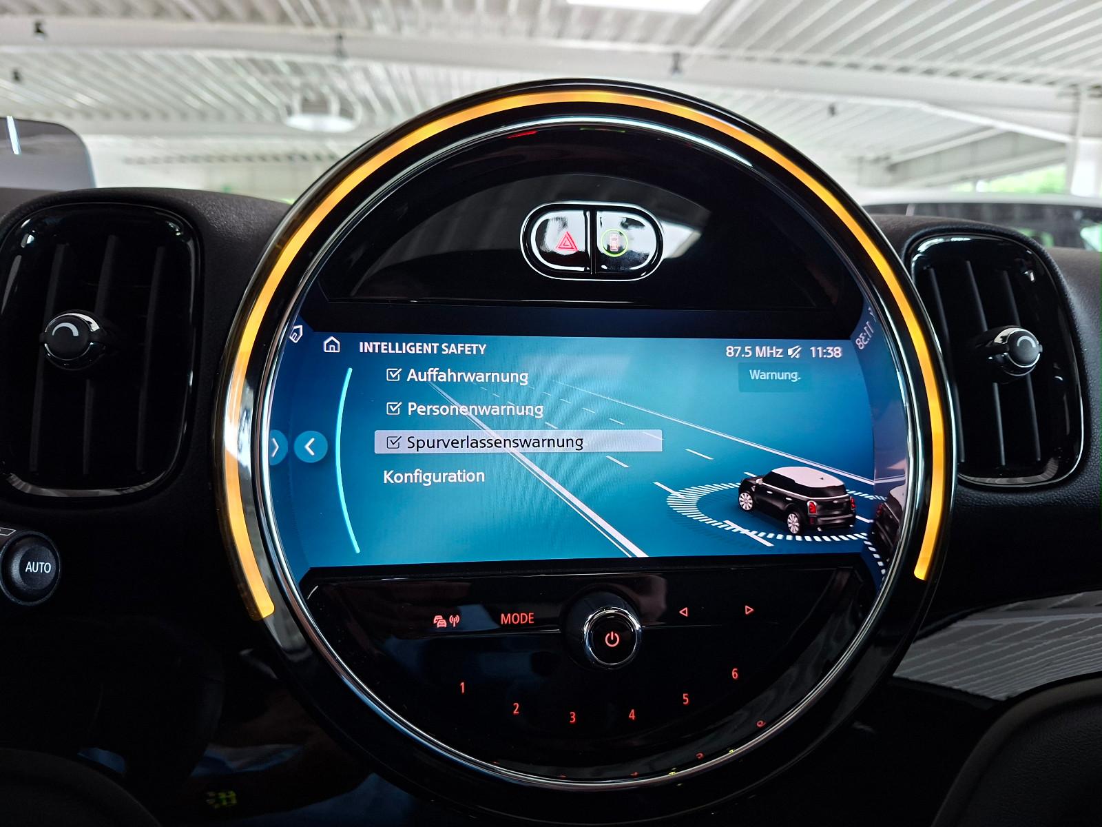 MINI Countryman S ALL4 Head UP Pano SPORT Autom. Kam.