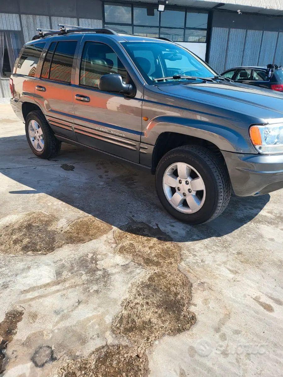 Jeep Cherokee 2004 — photo 6