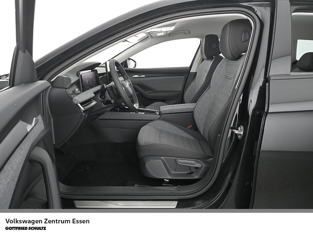 Skoda Superb - Bild 11