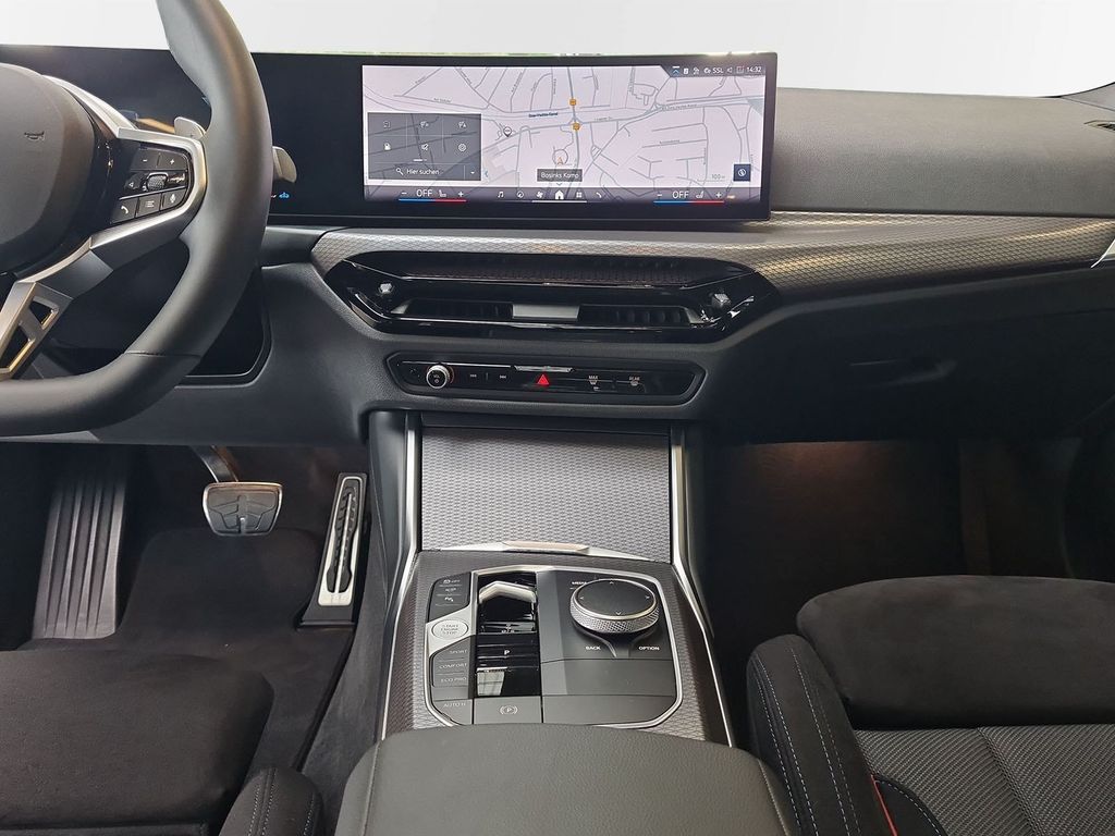 BMW 330 d xDrive Touring M-Sport HiFi AHK LED Head-Up