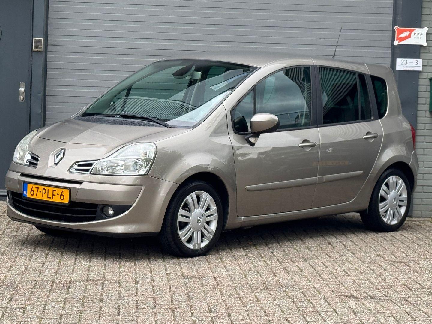 Renault Grand Modus 1.6-16V Exception
