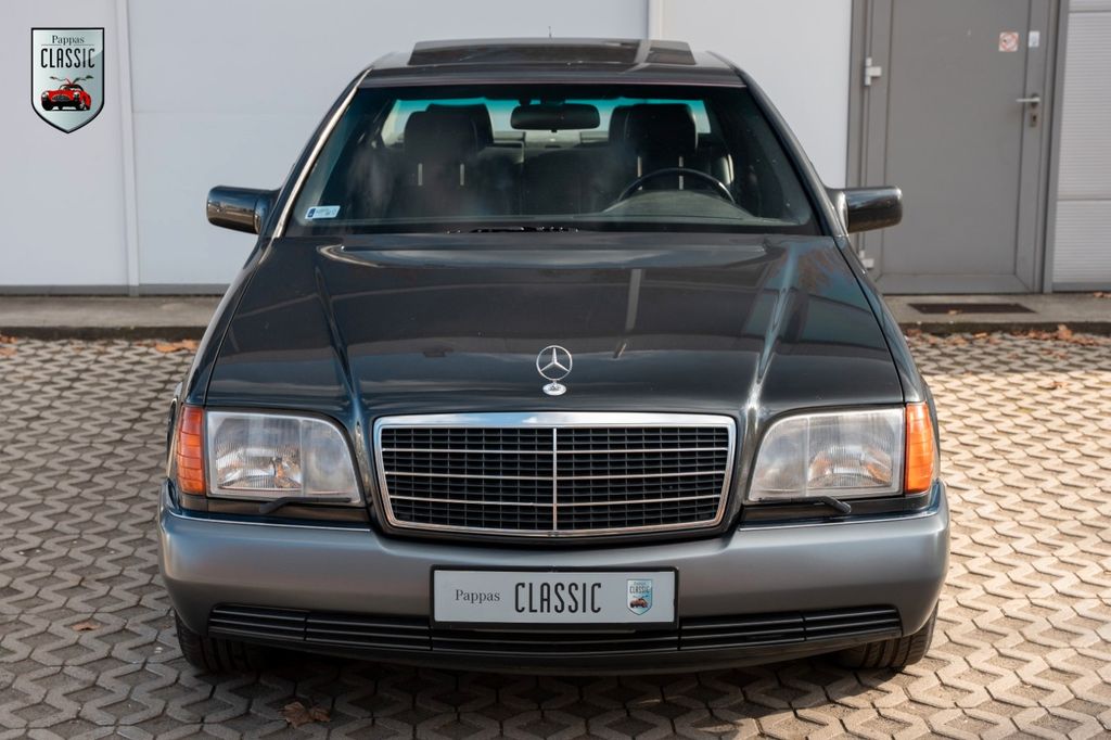 Mercedes-Benz 600
