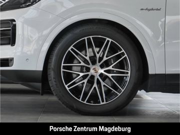 Porsche Cayenne - 11