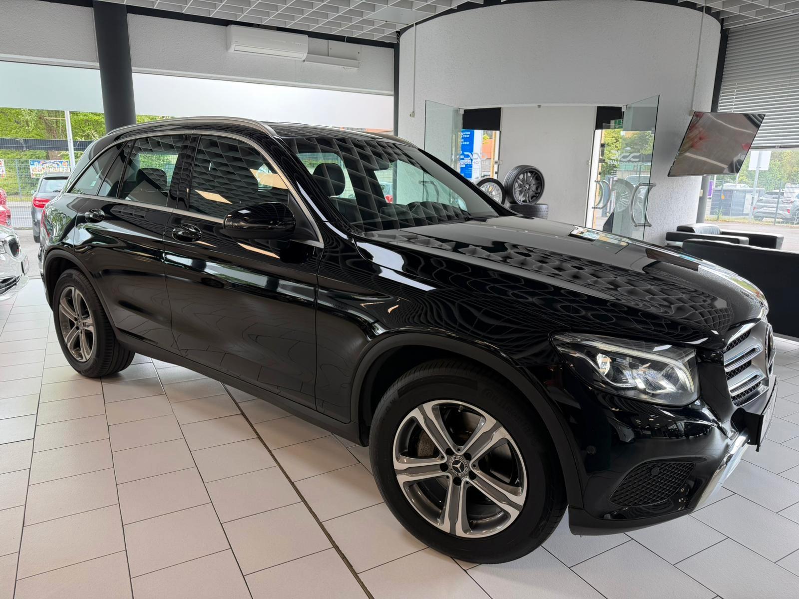 Mercedes-Benz GLC 250 d 4Matic |NAVI|LEDER|AHK|LED|TOTWINKEL