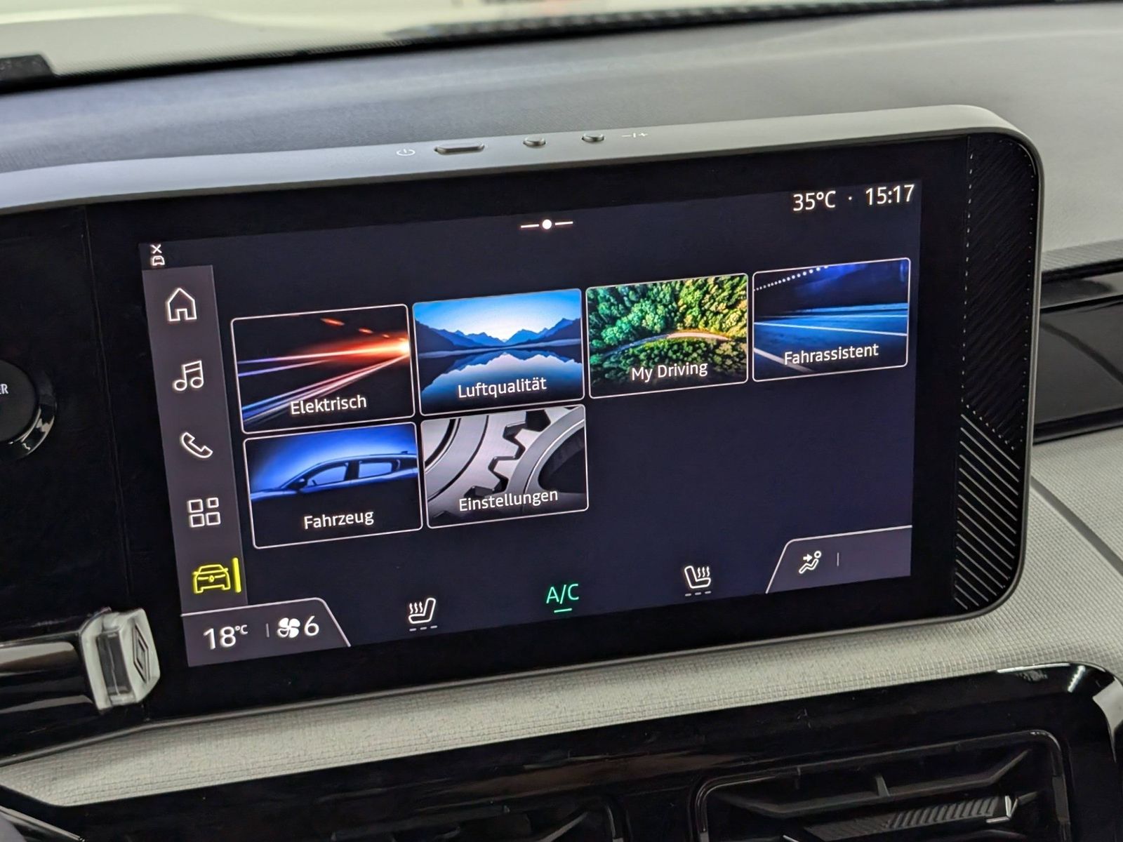 RENAULT R 4  E-Tech Evolution 150 Comfort Range – Bild 21
