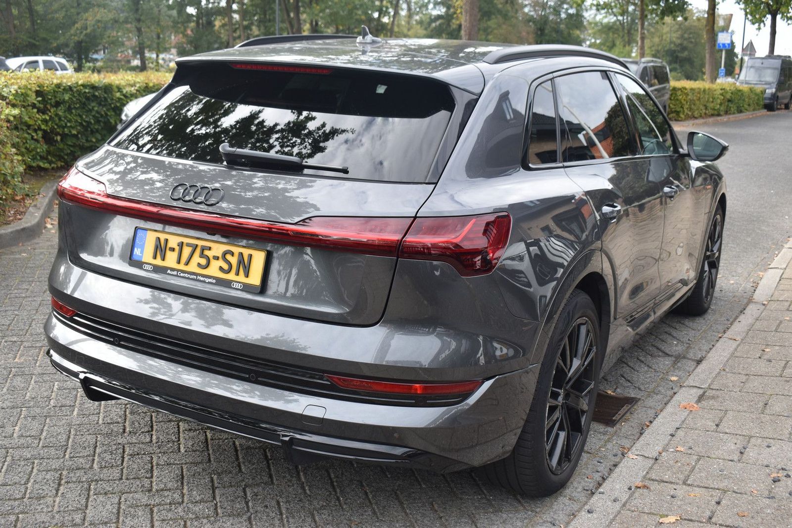 Audi e-tron 95Kwh 55 quattro S Edition 408Pk 90% Soh* imagem 3