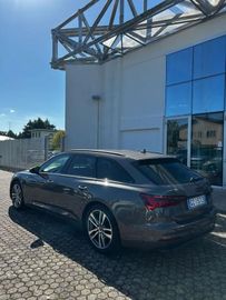Audi A6 - 4