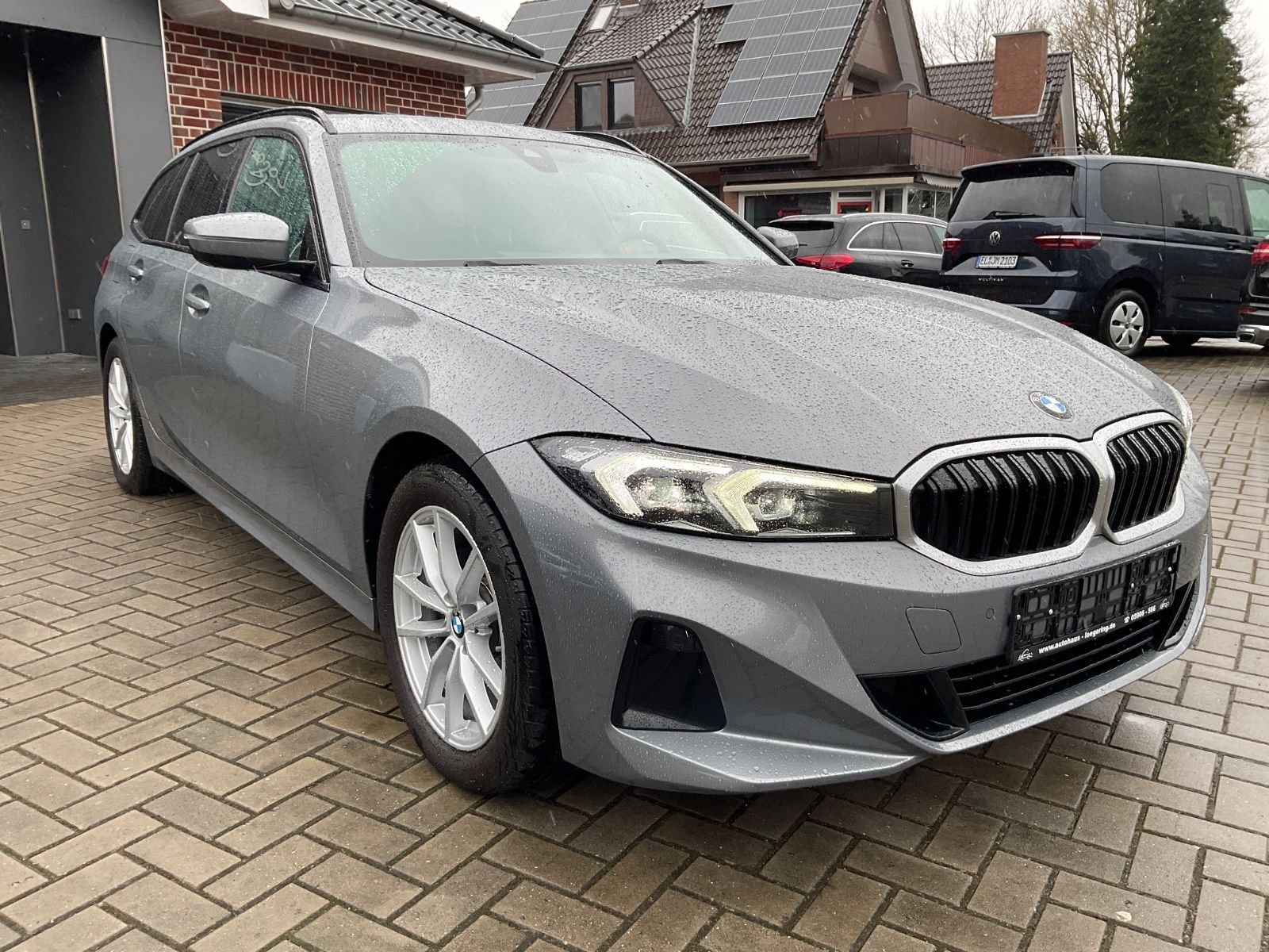 Fahrzeugabbildung BMW 318d Touring,Carplay,Keyless,Ambiente,Sitzheizun
