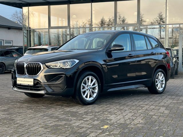 BMW X1 xDrive 20 d Aut. Advantage / Leder / AHK