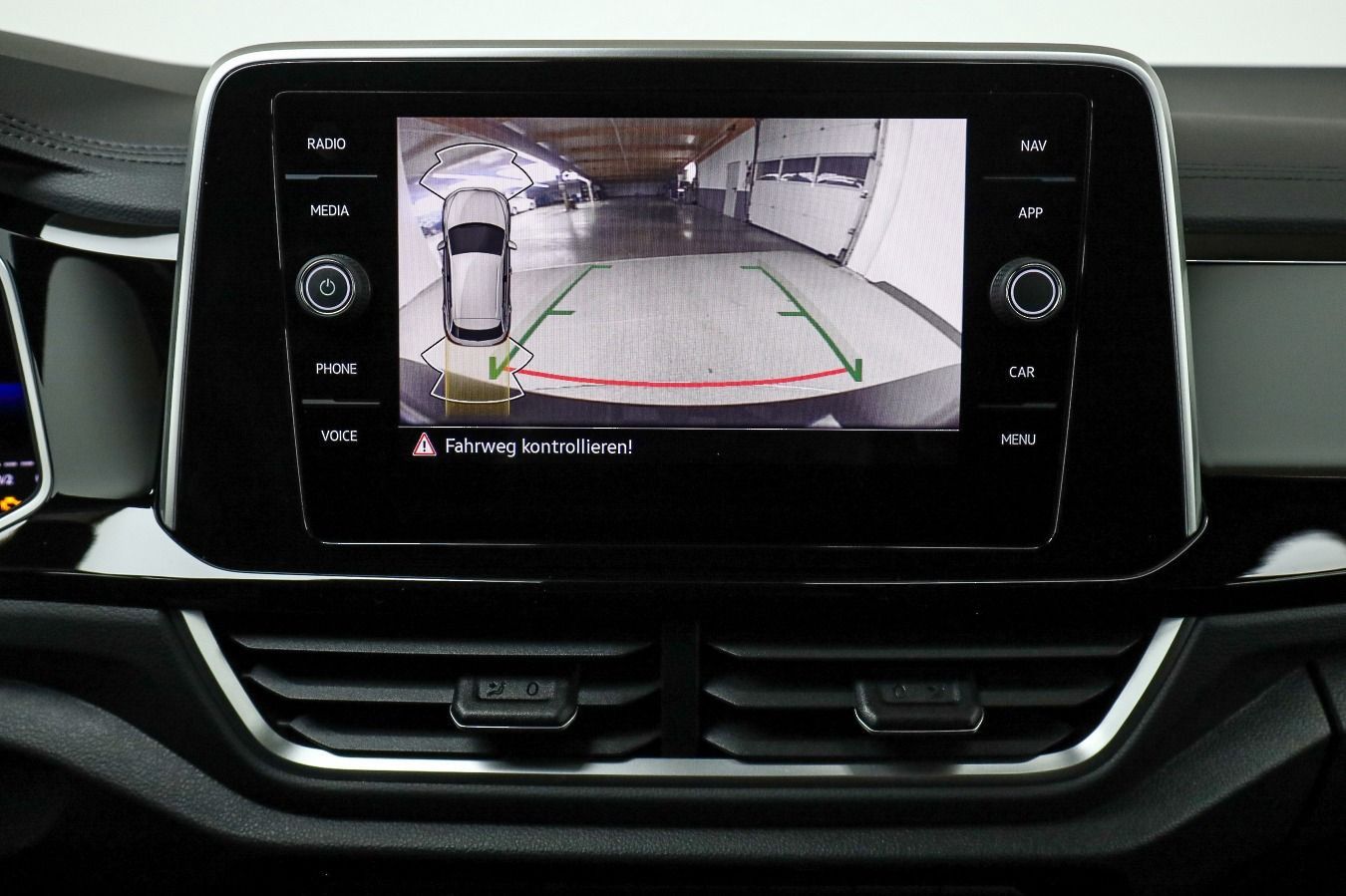 Volkswagen T-Roc - Bild 17