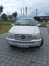 Mercedes-Benz ML 350 - - Mercedes-Benz ML 350 aus 2003