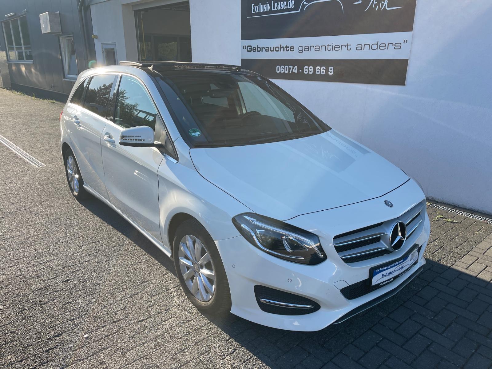 Mercedes-Benz B 180 Panorama Dach/LED/Navi 1Jahr Garantie