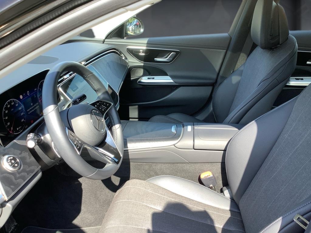 Mercedes-Benz E 220 d T AVANTGARDE+MBUX+DISTR+TOTW+KAMERA+AHK