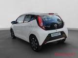 Toyota Aygo X-Play Connect - Toyota Aygo (X) in Oldenburg