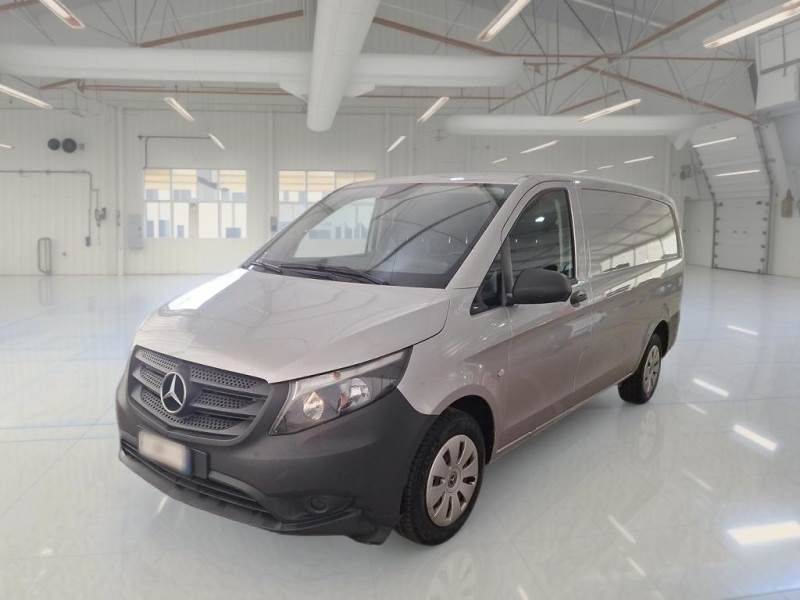 Image of Mercedes-Benz Vito