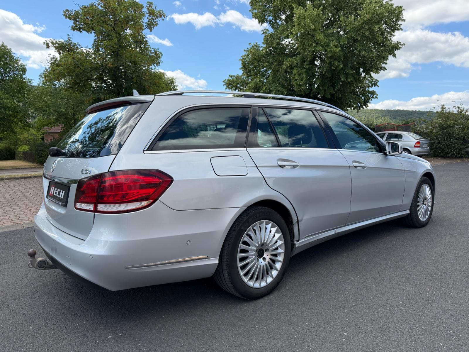 Mercedes-Benz E200 2013 — photo 7