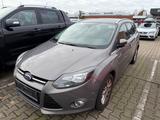 Ford Focus Turnier Titanium Klimaautomatik beh Fronts - Ford Focus aus 2011: Turnier